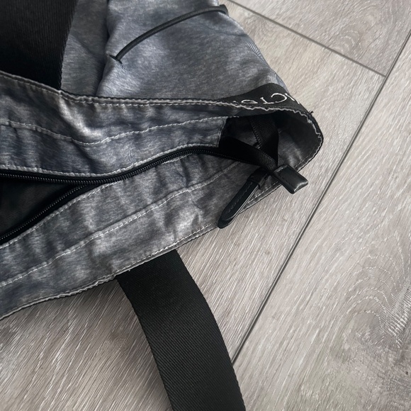 VICTORIAS SECRET TOTE BAG - Picture 5 of 7